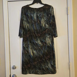 Cato Woman Ladies Dress Size 18W. Blues greens and browns, side ruching, zipper.